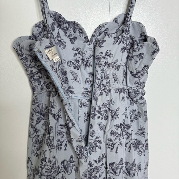 Anthropologie - Blue Victorian Patterned Floral Midi Dress - Size 2 - Picture 4 of 9
